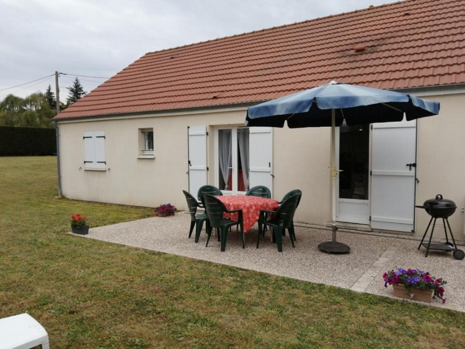 Maison Independante Lailly-en-Val Экстерьер фото